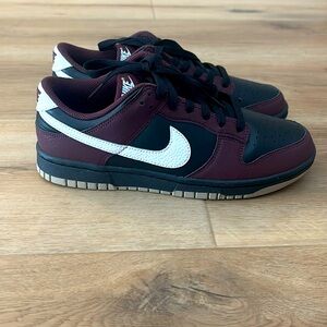 Brand new in box!
Nike Dunks